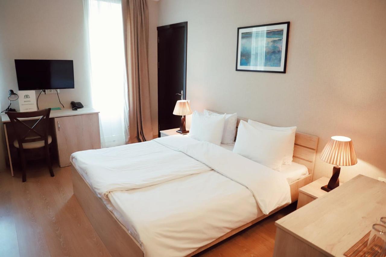 อบาสตูมานี เรสซิเดนซ์ Hotel อบาสตูมานิ ภายนอก รูปภาพ